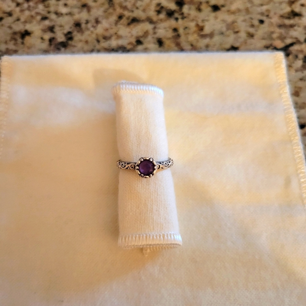 Ring